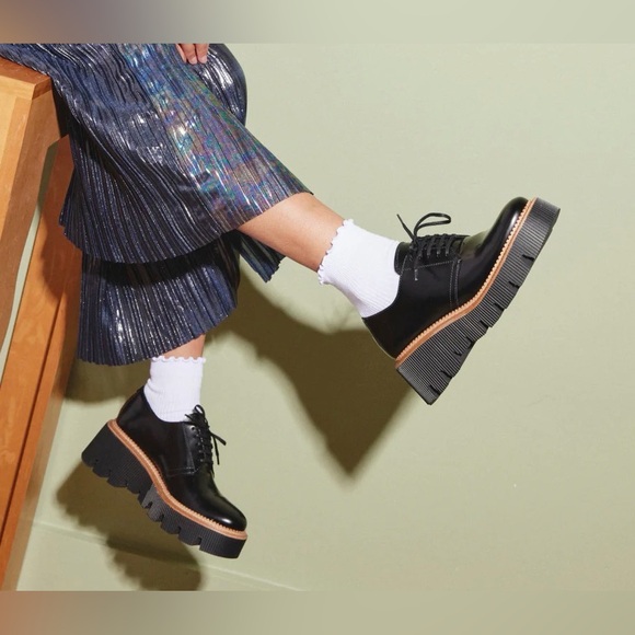 Freda Salvador Shoes - EUC Freda Salvador Bobbie Platform Lace Up Oxfords Sz 10.5